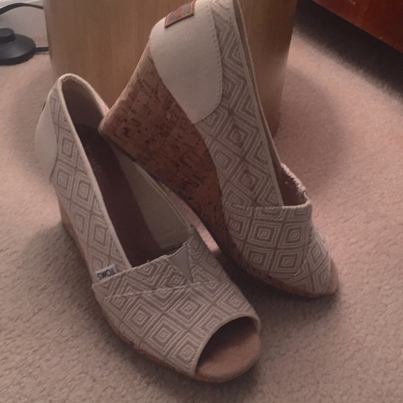 Ladies Toms wedge shoes - Picture 1 of 6